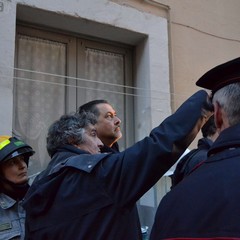 Crolla palazzina all'ingresso dei Sassi, in via Piave