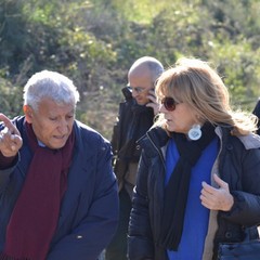 Silvaggi e la vice Prefetto Camerini sui luoghi della frana