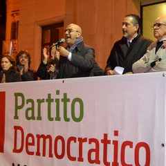 Comizio conclusivo del Pd con Epifani e Pittella