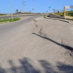 Strada dissestata di Aia del Cavallo