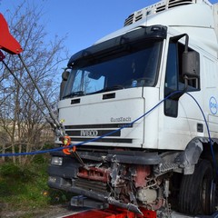 Incidente SS7 camion coinvolto