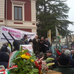 Imu agricola, la protesta degli agricoltori in piazza