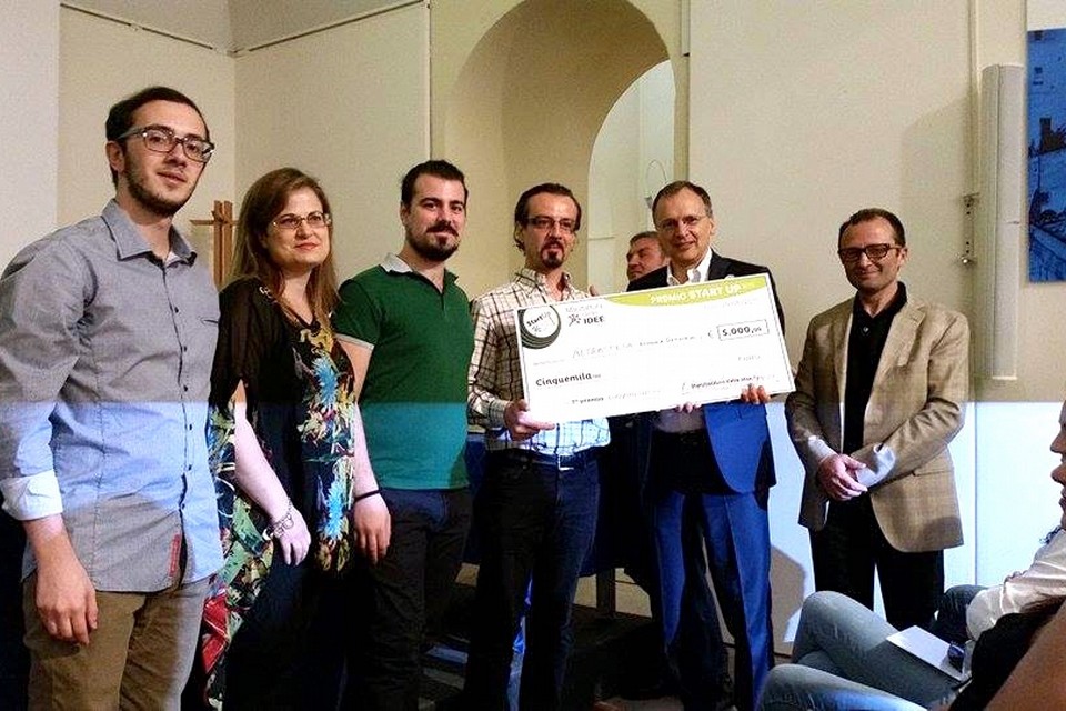 gregorio de felice e francesco cucari premiano i secondi classificati 1
