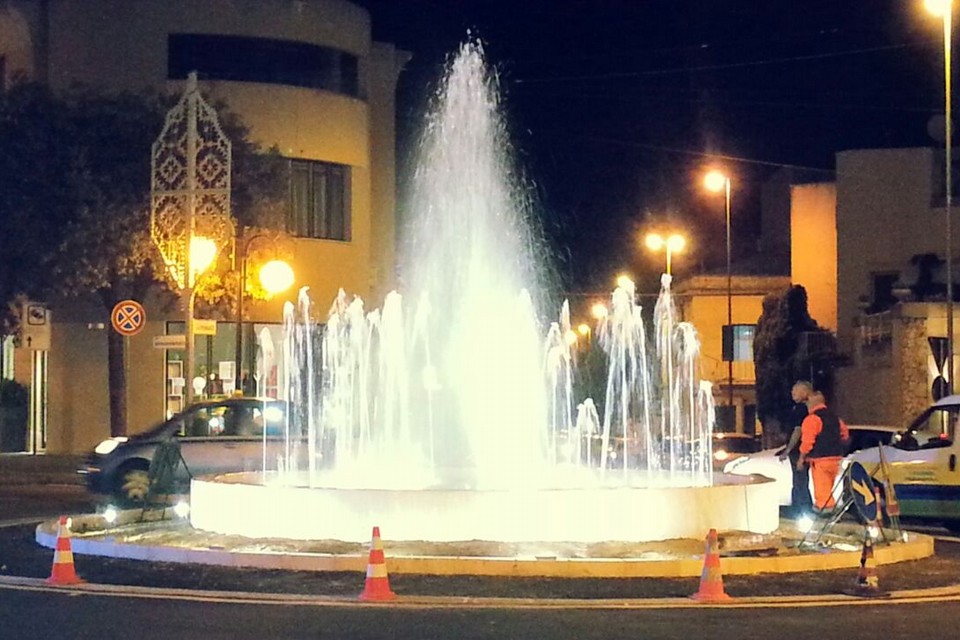 Fontana di via Rosselli