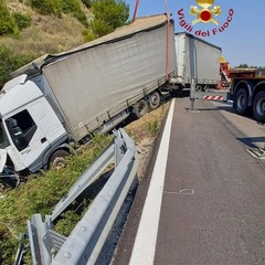 Vigili del fuoco all'opera