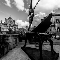 Mostra Dalì a Matera