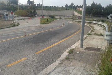 Strada dissestata di Aia del Cavallo ristrutturazione