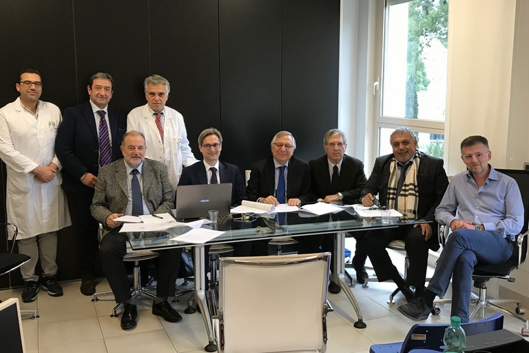 Bari Durante la firma dellaccordo di collaborazione