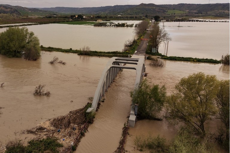 Frane e inondazioni in Basilicata, chiesto lo stato di emergenza