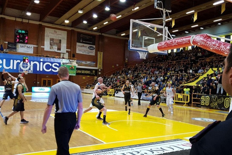 basket Corato vs Olimpia Matera