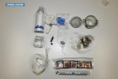 Droga nascosta in bottiglietta, arrestato 45enne