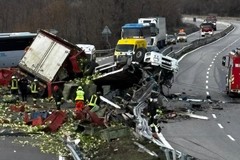 Tragico incidente sulla Basentana, autotrasportatore morto