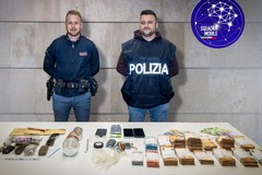 In casa nasconde oltre 1 kg droga e 140mila euro, arrestato a Matera
