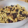 Ricetta Salata “Cavatellini con ceci neri, baccalà, peperoni cruschi e mollica fritta