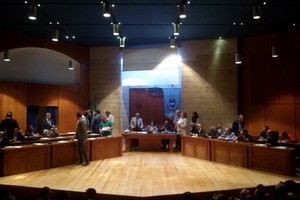 Prima seduta nuovo consiglio comunale, la minoranza frena la maggioranza
