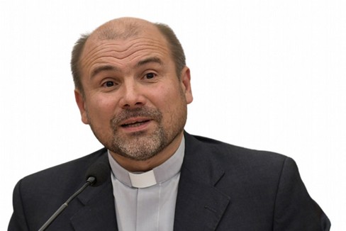 Nominato il nuovo vescovo di Matera-Irsina: mons. Benoni Ambarus
