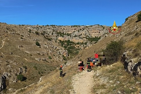 Turista soccorsa nei sentieri della gravina