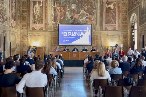 La festa della Bruna presentata in Vaticano