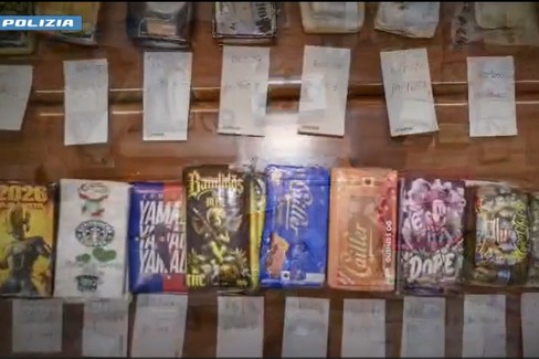 Sequestrati 5 chili di droga, due arrestati