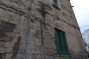 Edificio in via Casalnuovo