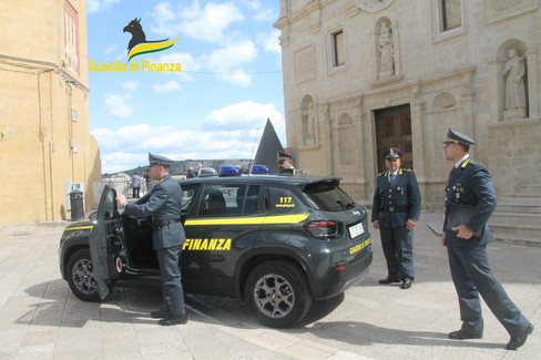 Immigrazione clandestina, 72 persone denunciate da Gdf Matera