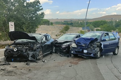 Asm: medici salvano la vita a due bambini feriti in incidente