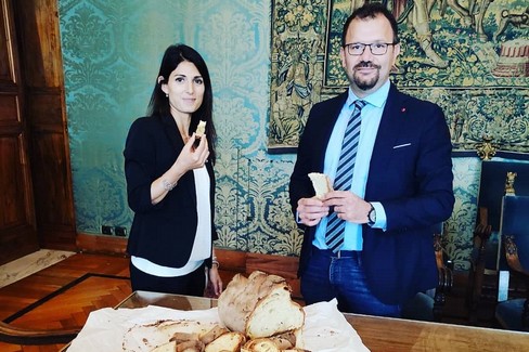 Virginia Raggi e Domenico Bennardi