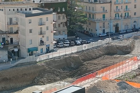 Lavori in piazza della Visitazione, disagi per i commercianti