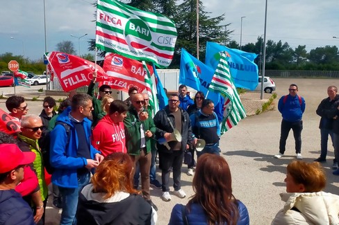 Natuzzi: ministro Urso convoca vertice a Roma