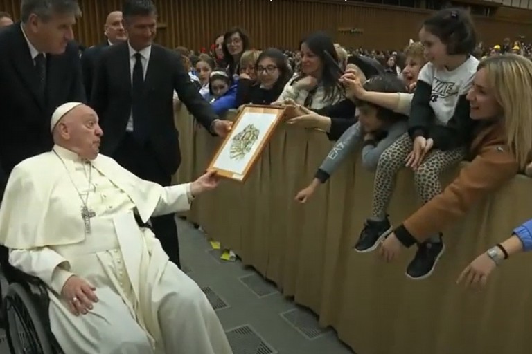 Una scolaresca di Matera in visita dal Papa