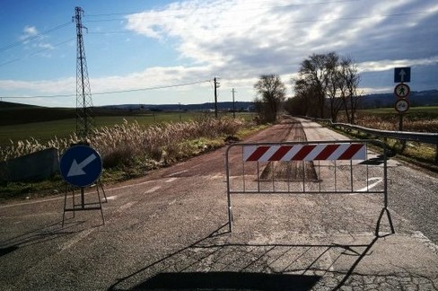 strada contrada pantano