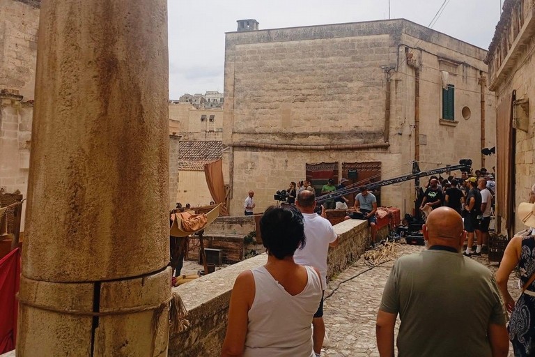 Set a Matera